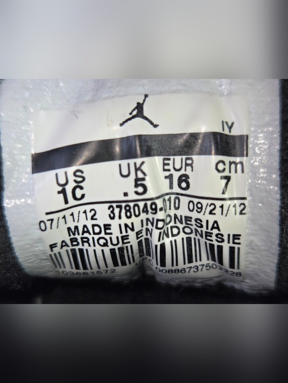 AIR JORDAN 11 RETRO "BRED" CRIB BOOTIE SNEAKERS. - Picture 7 of 7